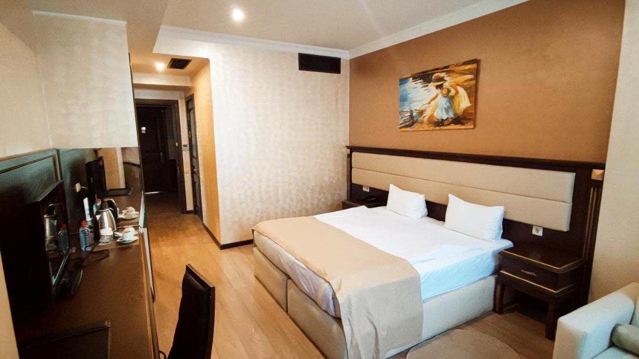 Hotel Smith'S Boutique Baky Esterno foto