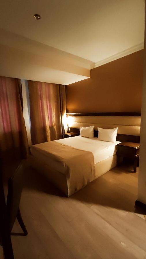 Hotel Smith'S Boutique Baky Esterno foto