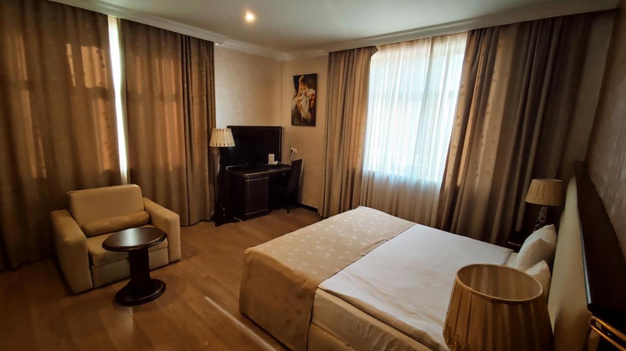 Hotel Smith'S Boutique Baky Esterno foto