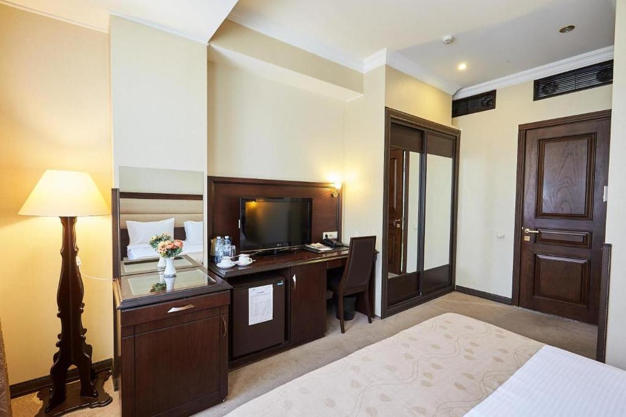 Hotel Smith'S Boutique Baky Esterno foto