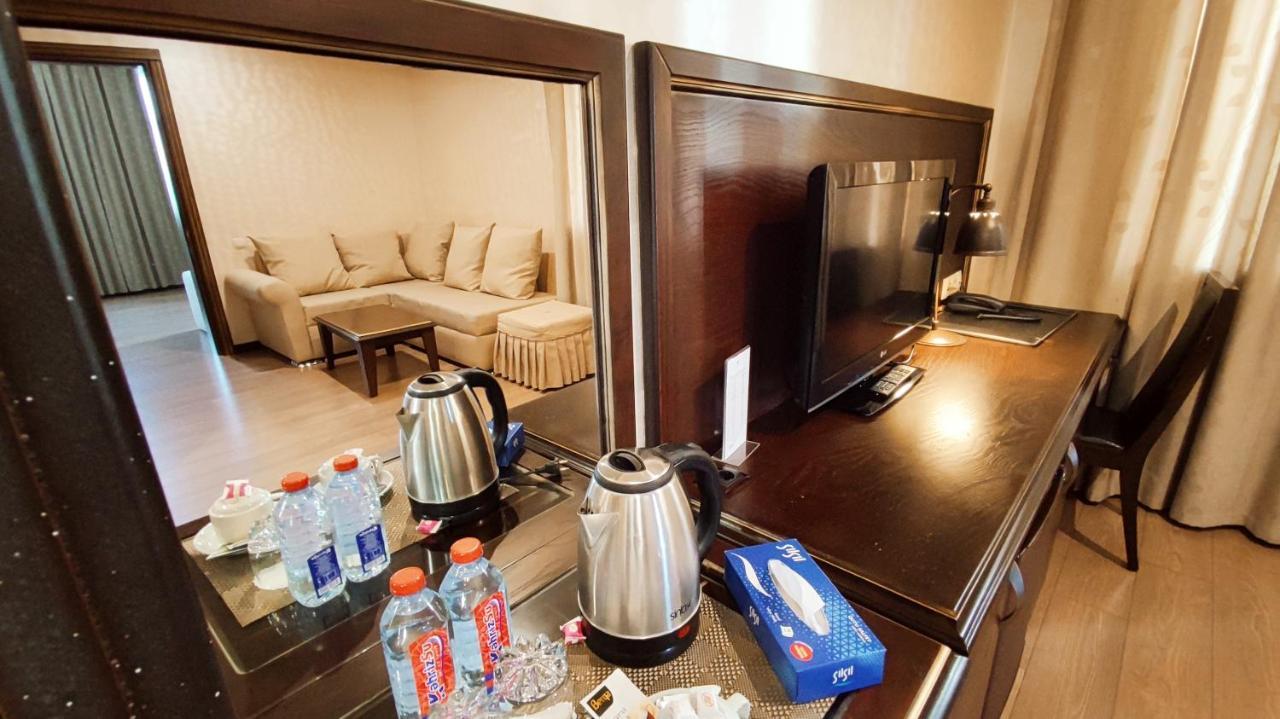 Hotel Smith'S Boutique Baky Esterno foto