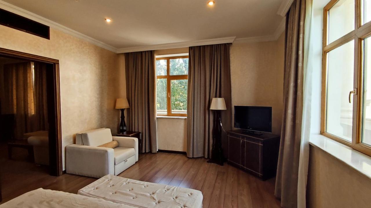 Hotel Smith'S Boutique Baky Esterno foto